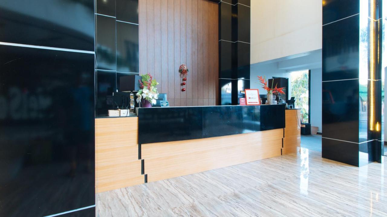 Reddoorz Plus @ Melsol Metro Vigan Exterior foto