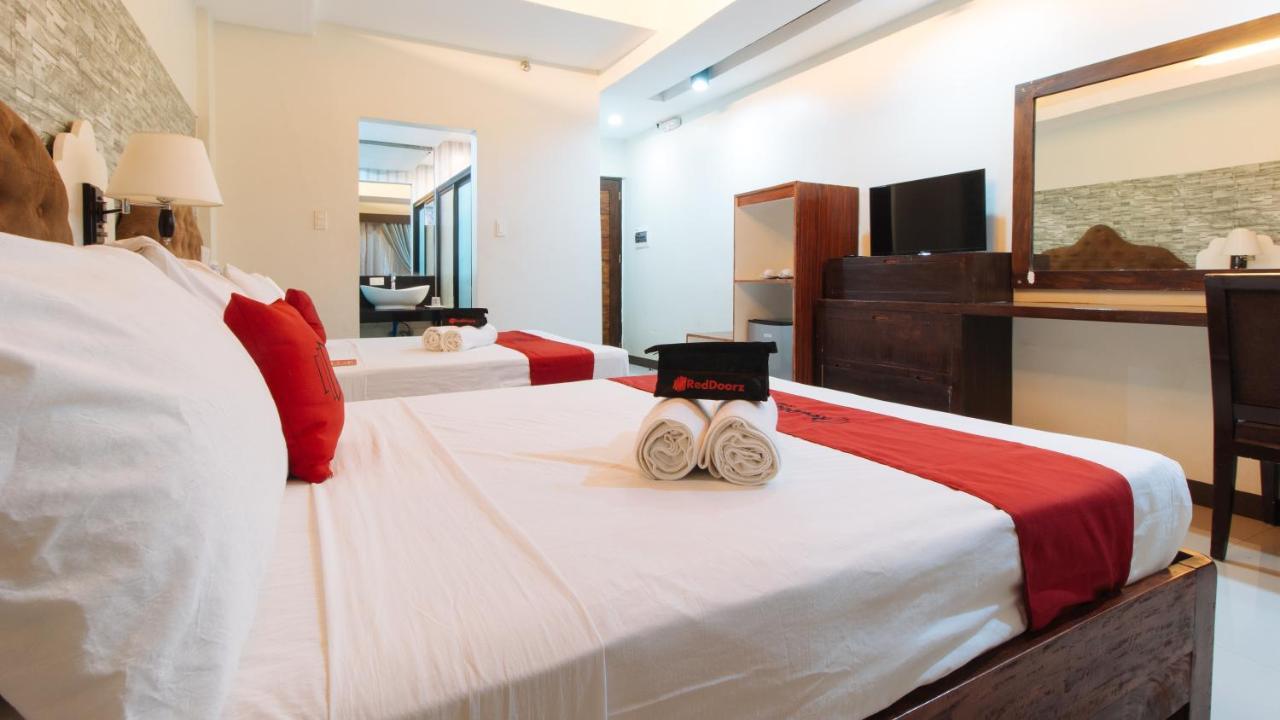 Reddoorz Plus @ Melsol Metro Vigan Exterior foto