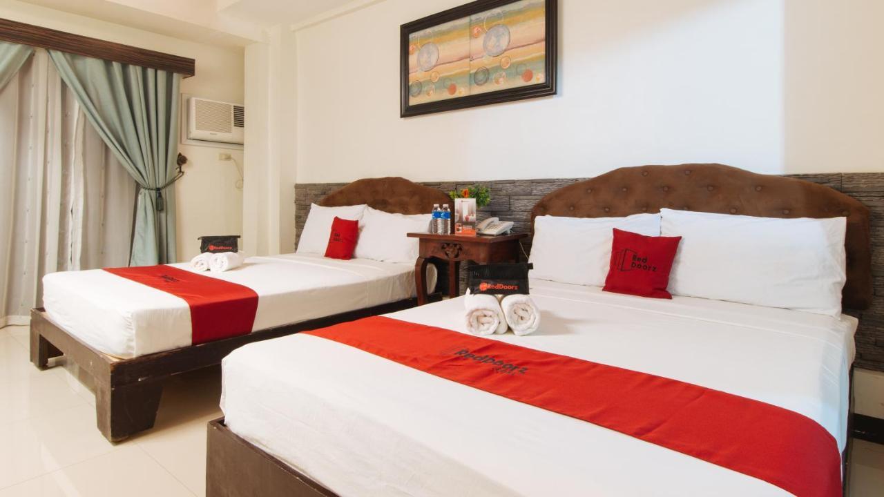 Reddoorz Plus @ Melsol Metro Vigan Exterior foto