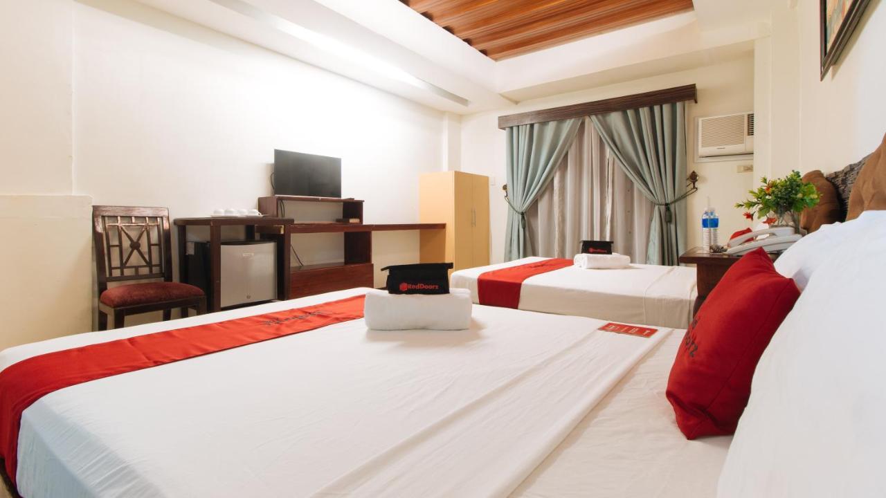 Reddoorz Plus @ Melsol Metro Vigan Exterior foto