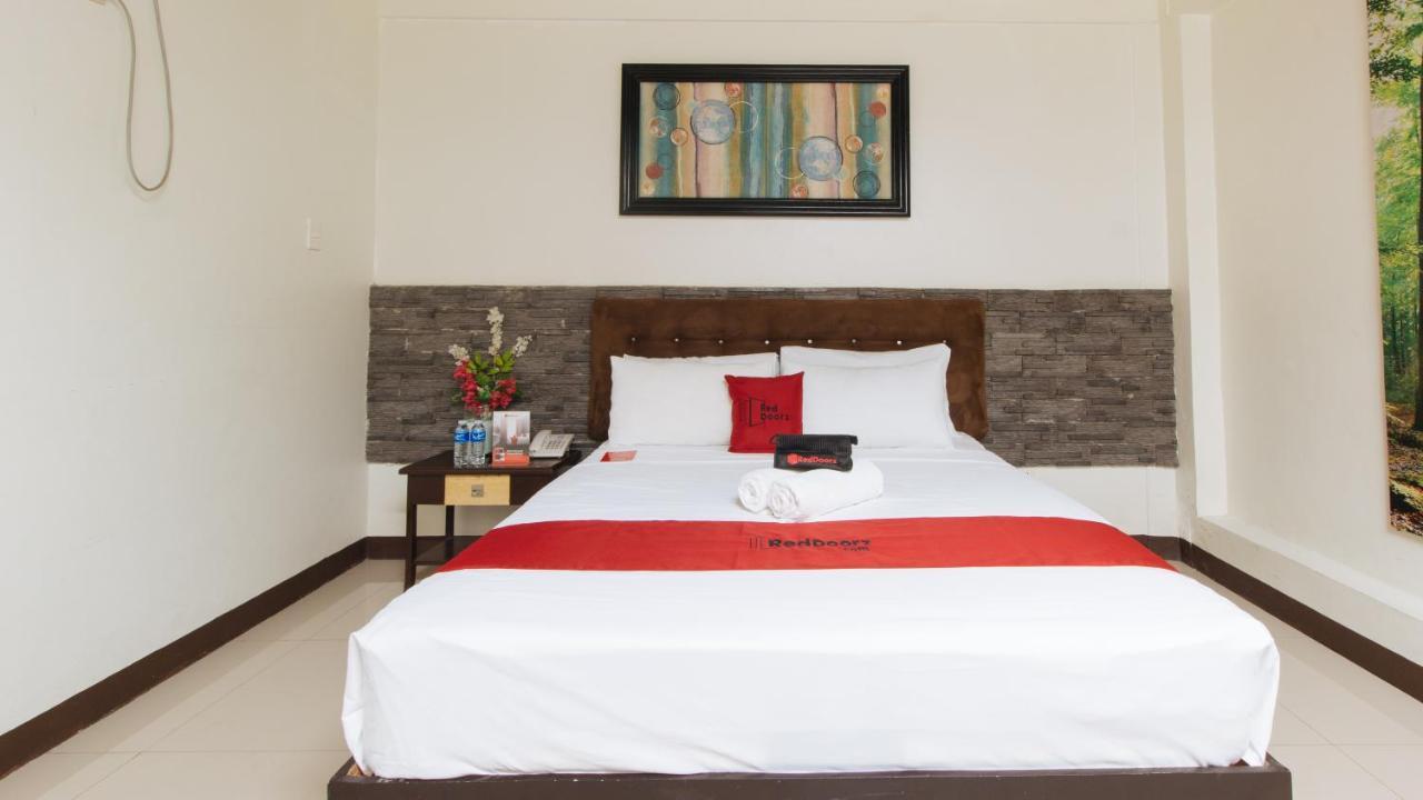 Reddoorz Plus @ Melsol Metro Vigan Exterior foto