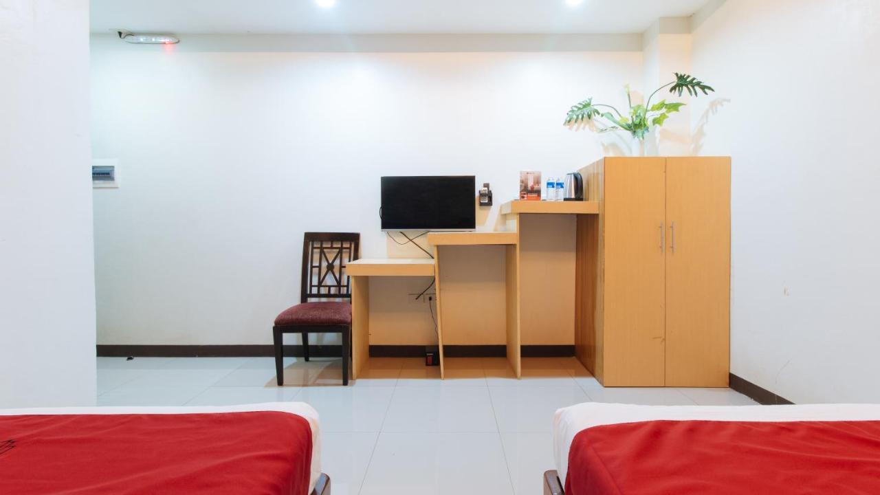 Reddoorz Plus @ Melsol Metro Vigan Exterior foto