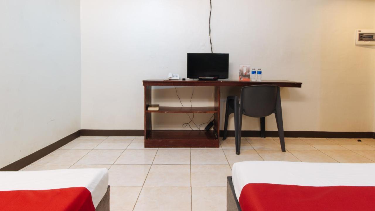 Reddoorz Plus @ Melsol Metro Vigan Exterior foto